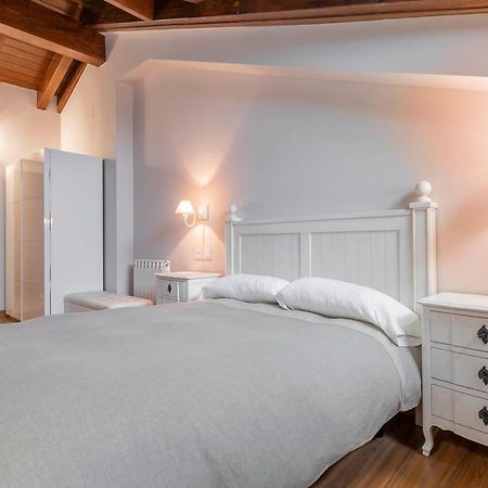 Hotel Palacio Ivan Tarin Monteagudo del Castillo Ngoại thất bức ảnh